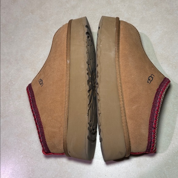 Inspired Brown Slip-On Shoes with Red Trim Pre-owned - Picture 2 of 4